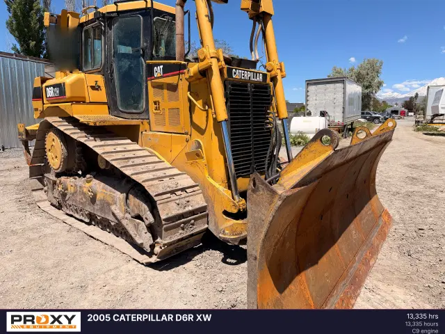 Image of Caterpillar D6R XW equipment image 2