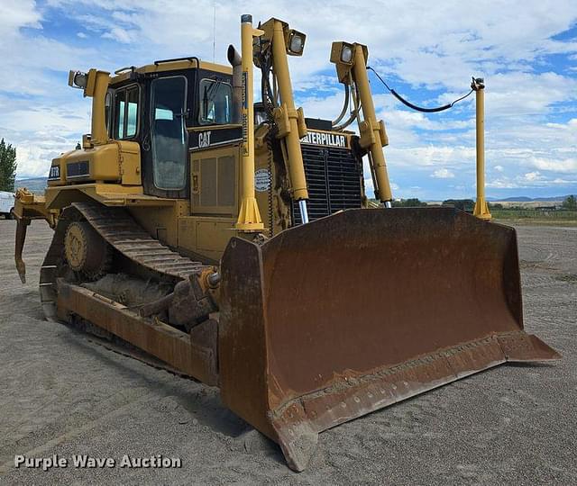 Image of Caterpillar D7R equipment image 2