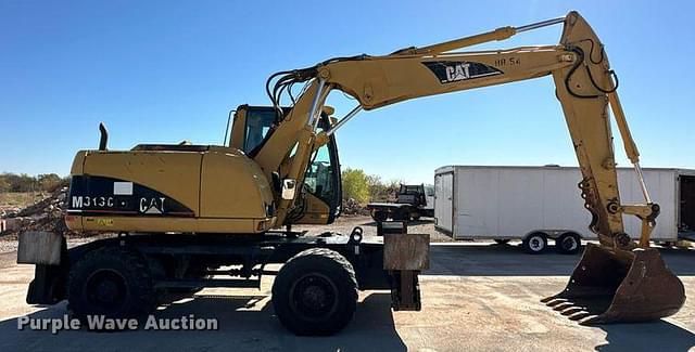 Image of Caterpillar M313C equipment image 3