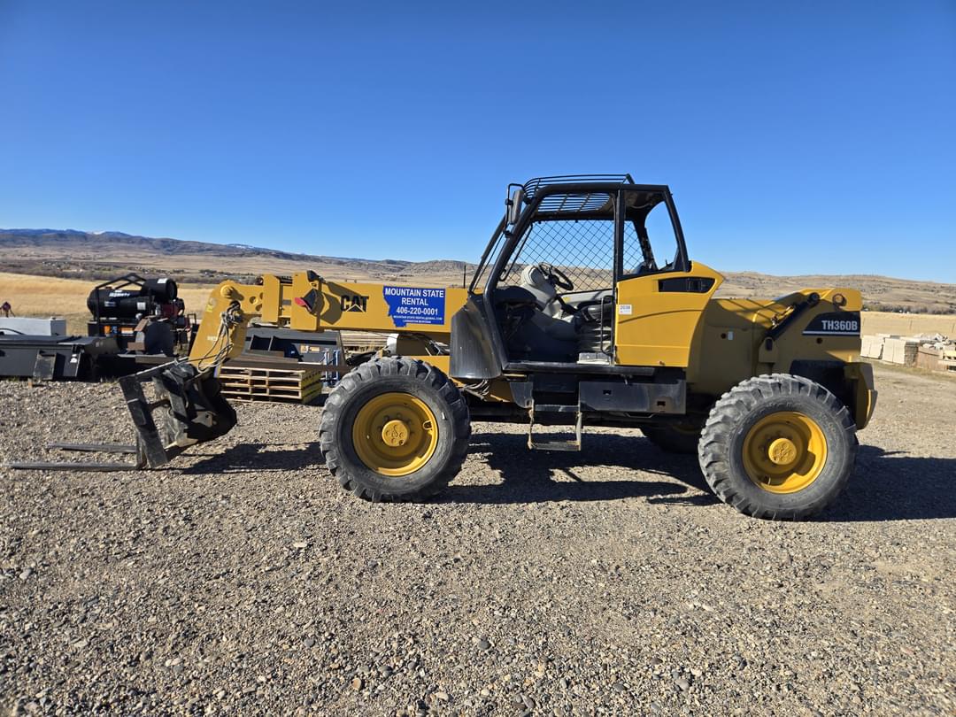 Image of Caterpillar TH360B Primary image
