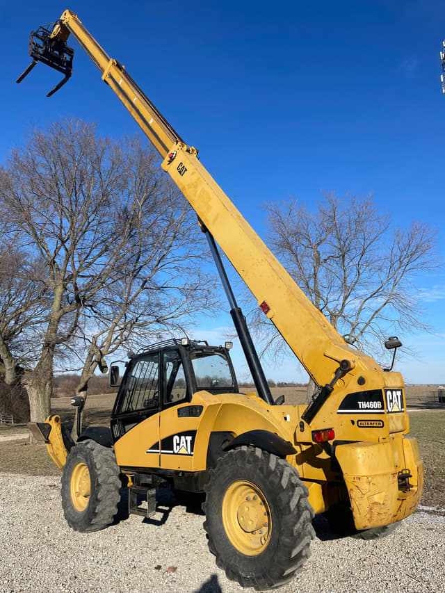 Image of Caterpillar TH460B equipment image 3