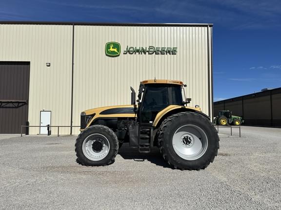 Image of Challenger MT665B equipment image 1