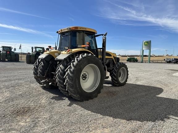 Image of Challenger MT665B equipment image 4