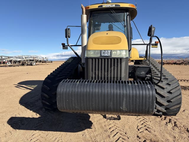 Image of Challenger MT765B equipment image 1