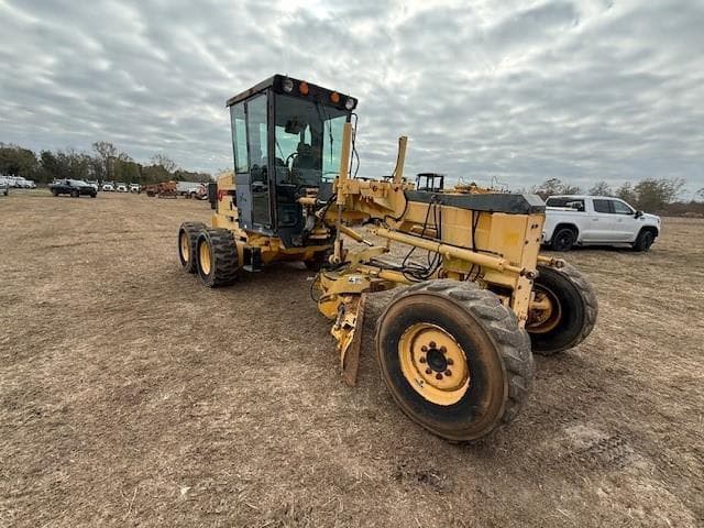 Image of Champion C86B Primary image