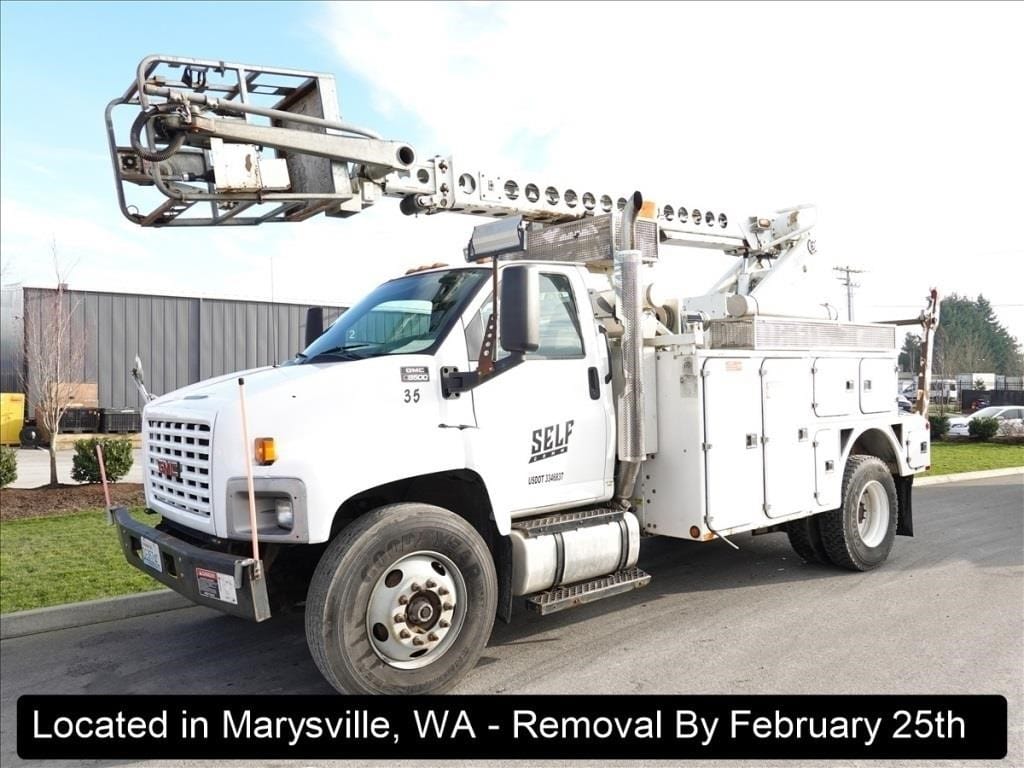 2005 Chevrolet C8500 Equipment Image0