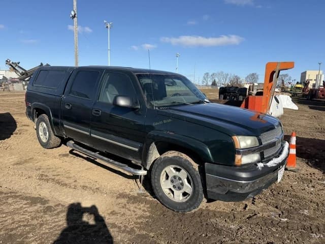 Image of Chevrolet 1500 equipment image 2
