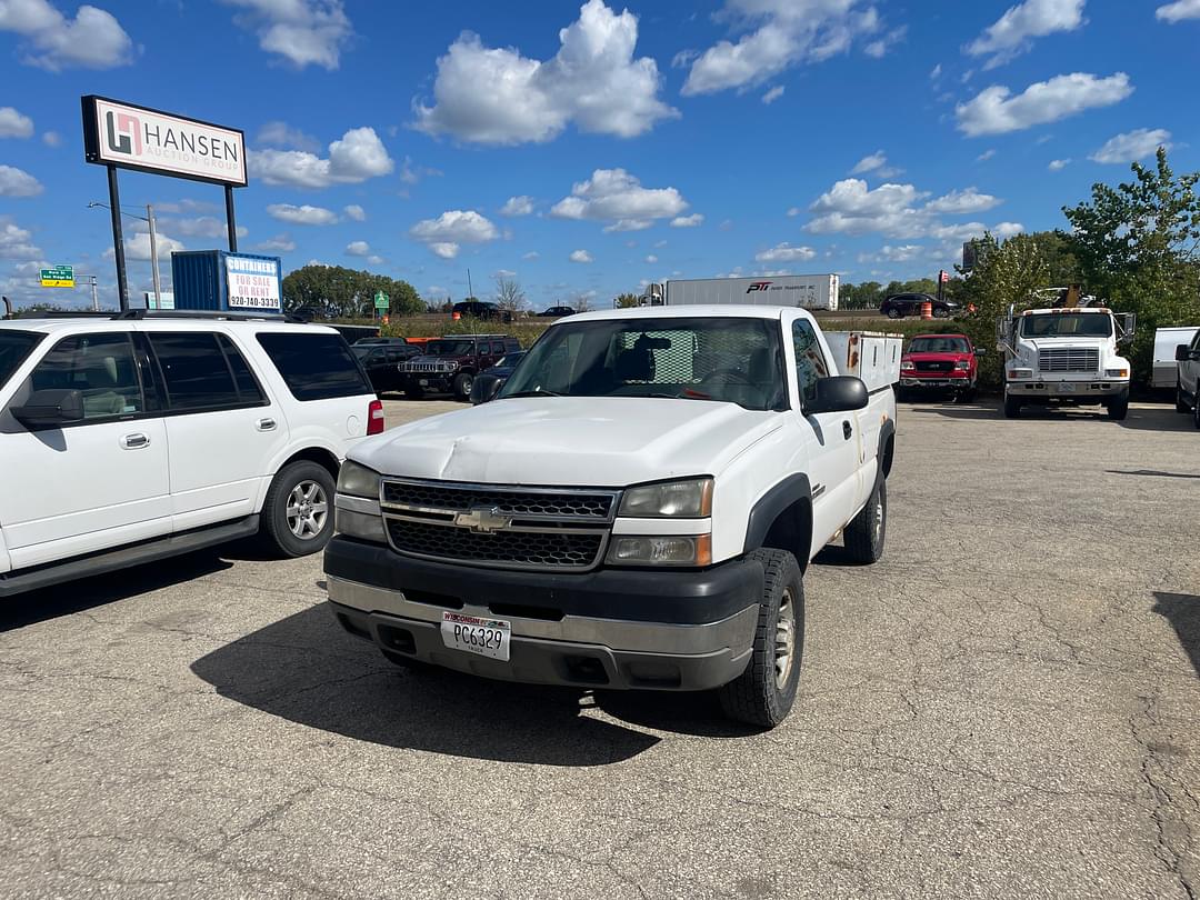 Image of Chevrolet 2500 Primary image