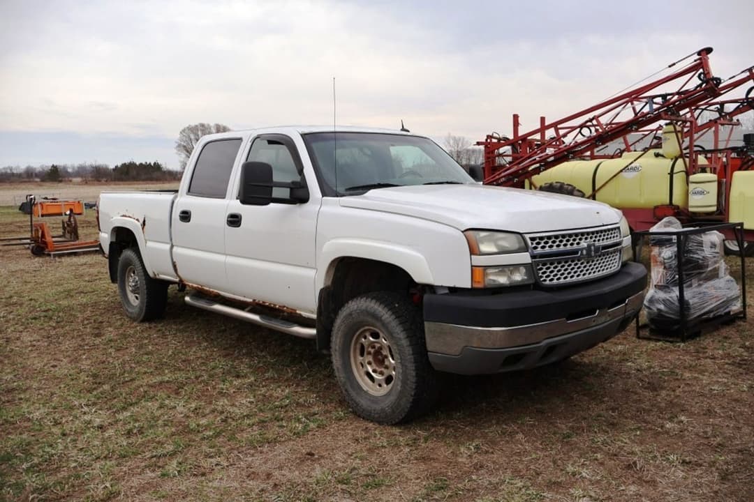 Image of Chevrolet 2500 Primary image