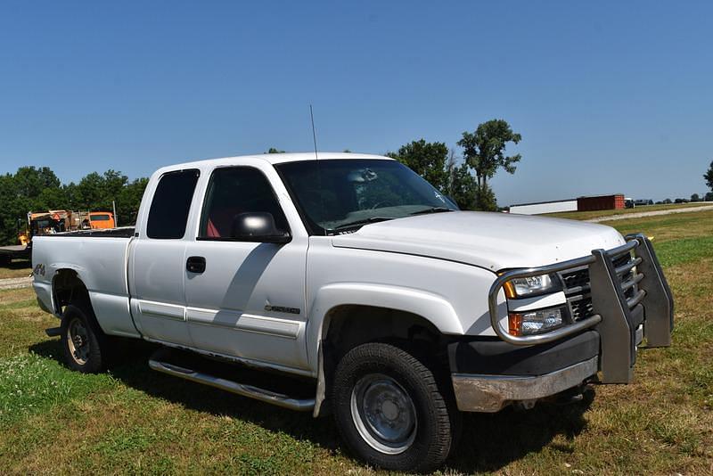 Image of Chevrolet 2500 Primary image