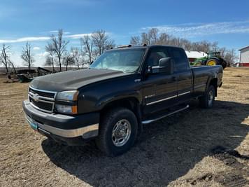 Main image Chevrolet 2500HD