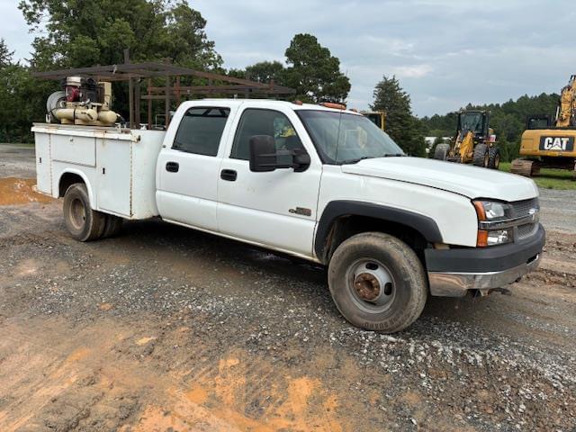 Image of Chevrolet 3500 equipment image 2
