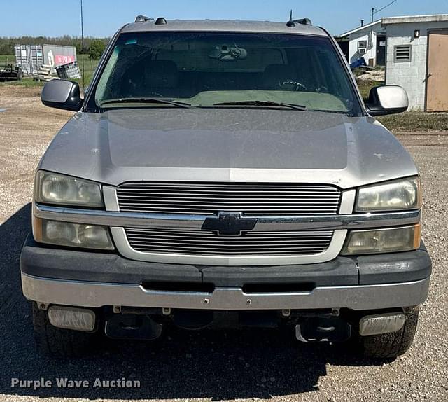 Image of Chevrolet 1500 equipment image 1