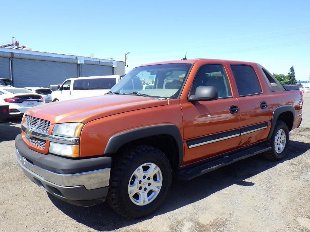 Image of Chevrolet Avalanche Primary image