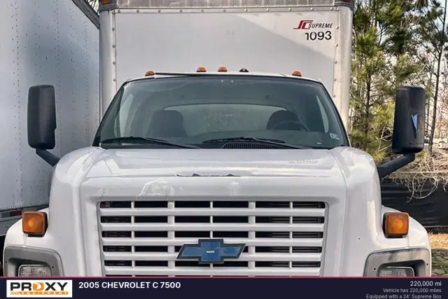 Image of Chevrolet C7500 equipment image 2
