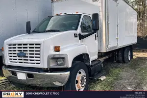 2005 Chevrolet C7500 Image