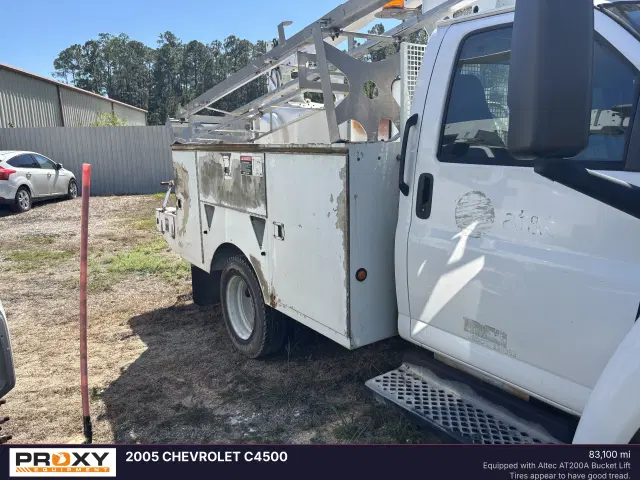Image of Chevrolet C4500 equipment image 3