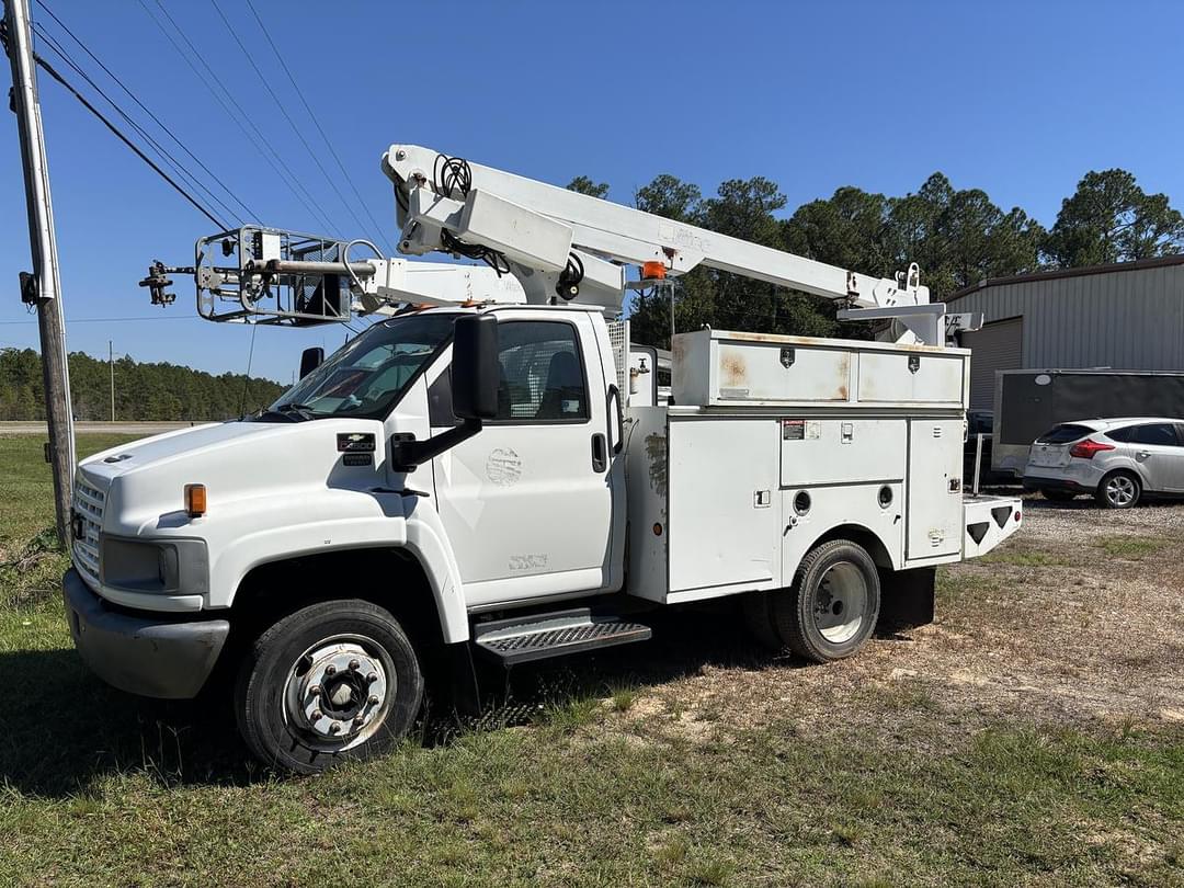 Image of Chevrolet C4500 Primary image