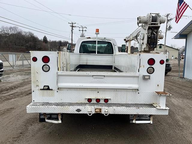 Image of Chevrolet C4500 equipment image 3