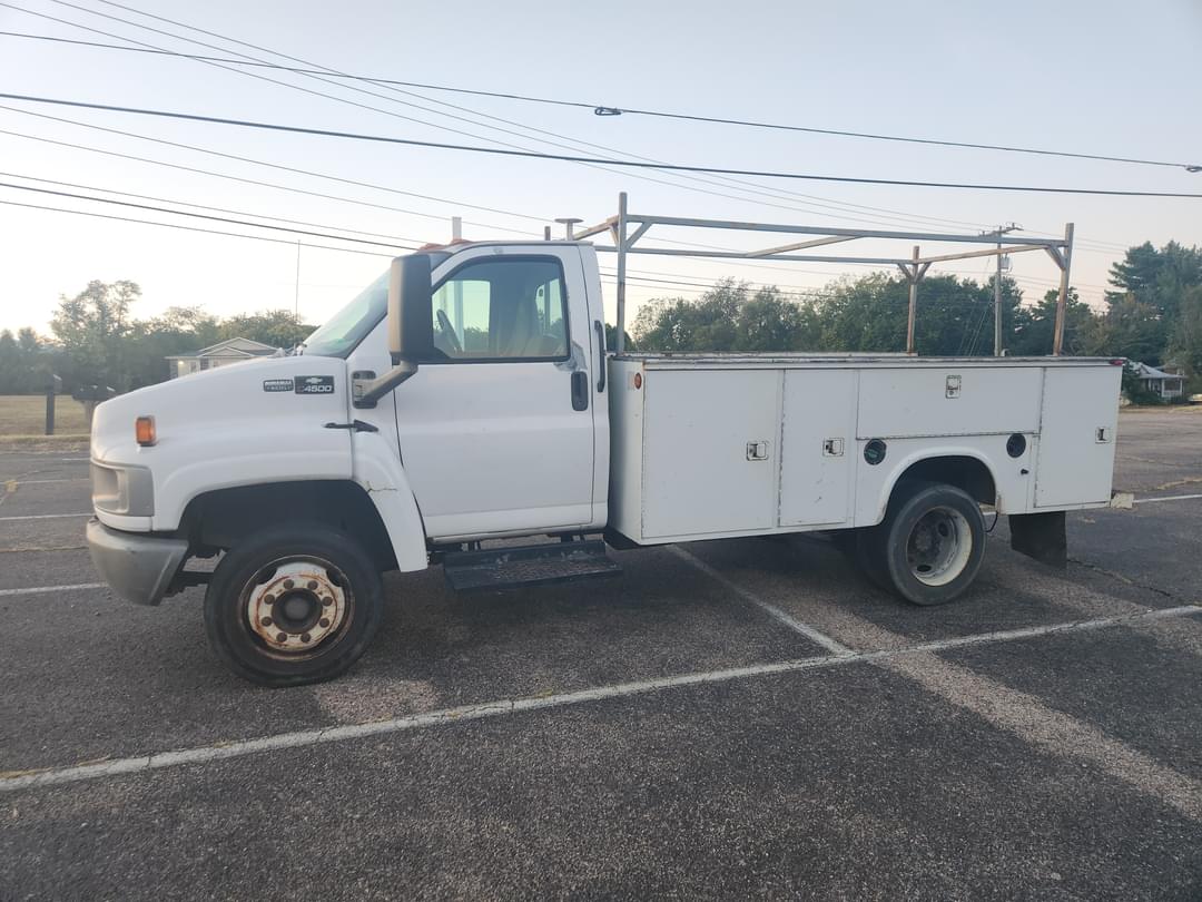 Image of Chevrolet C4500 Primary image