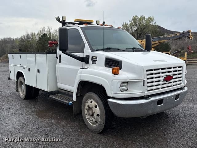 Image of Chevrolet C4500 equipment image 2