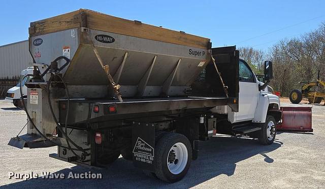 Image of Chevrolet C5500 equipment image 4