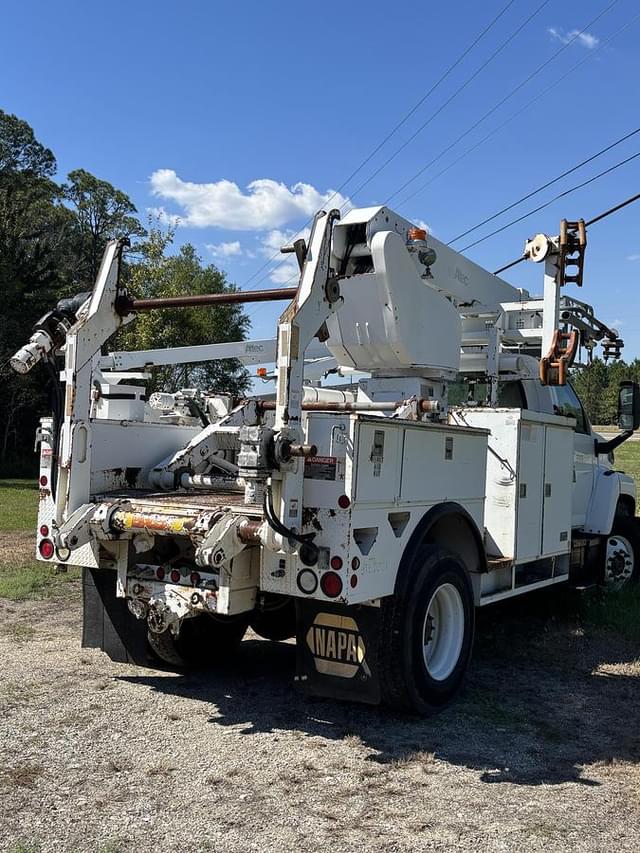 Image of Chevrolet C7500 equipment image 2