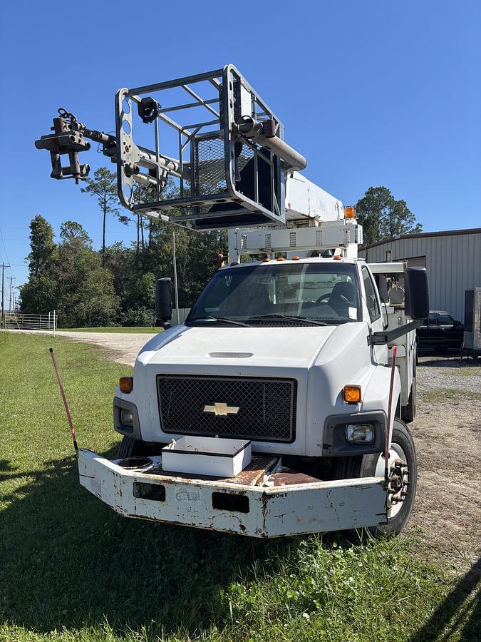Image of Chevrolet C7500 Primary image