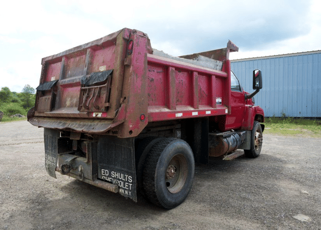 Image of Chevrolet C7500 equipment image 4