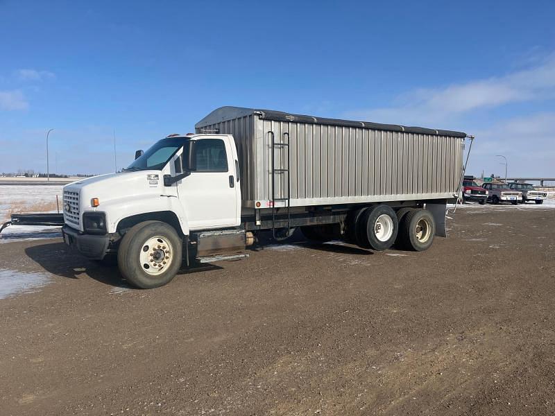 Image of Chevrolet C7500 Primary image