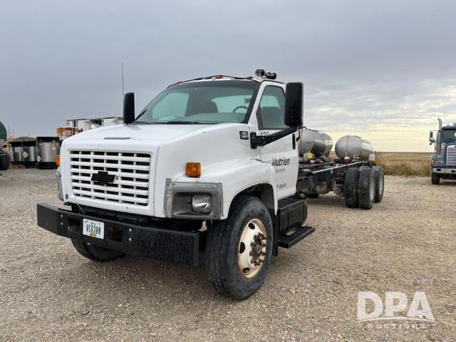 Image of Chevrolet C8500 equipment image 1