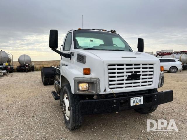 Image of Chevrolet C8500 equipment image 3