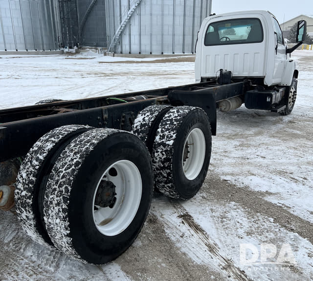 Image of Chevrolet C8500 equipment image 3