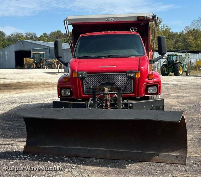 Image of Chevrolet C8500 equipment image 1