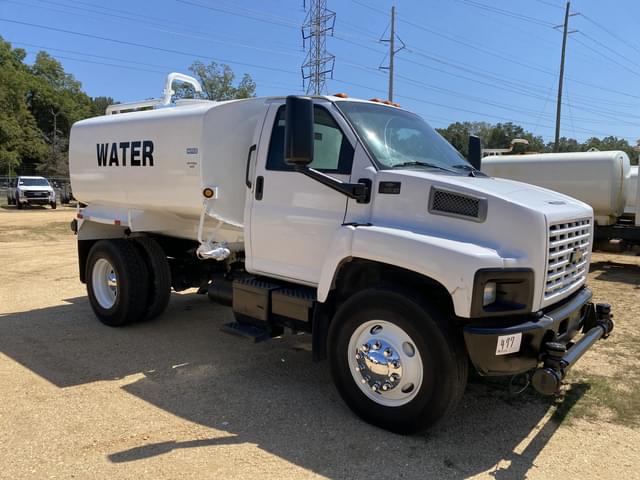 Image of Chevrolet C8500 equipment image 3