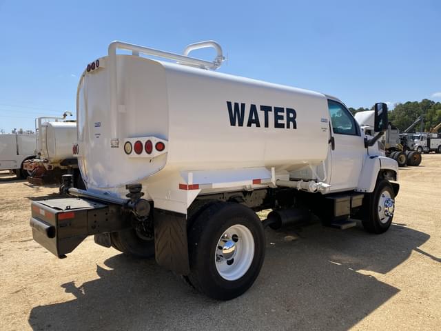 Image of Chevrolet C8500 equipment image 2