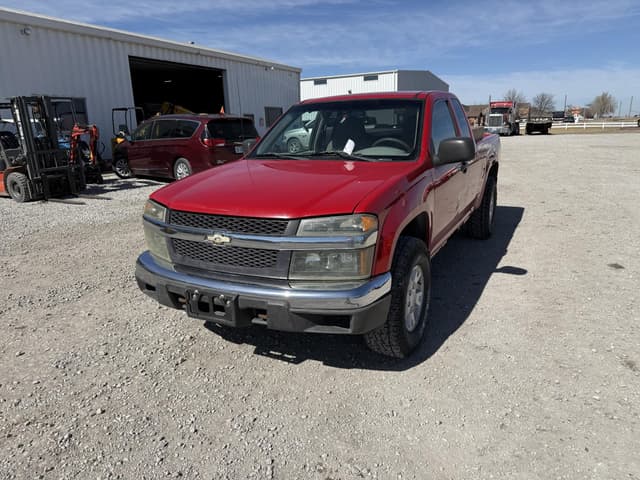 Image of Chevrolet Colorado equipment image 2