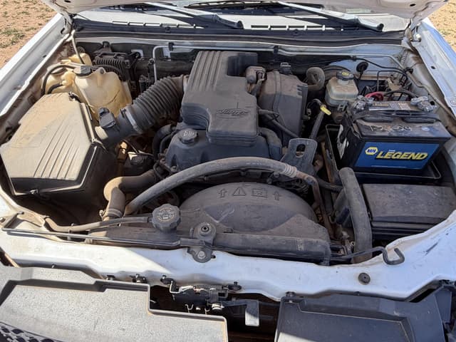 Image of Chevrolet Colorado equipment image 3