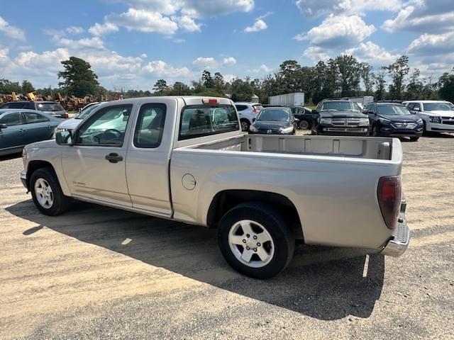 Image of Chevrolet Colorado equipment image 3