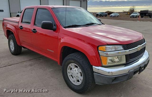 Image of Chevrolet Colorado equipment image 2