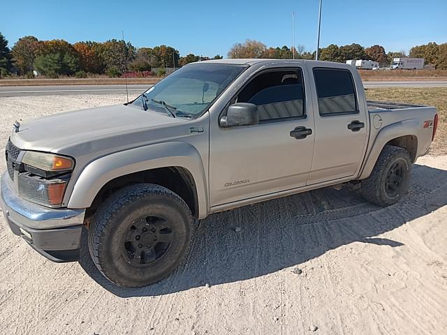 Image of Chevrolet Colorado equipment image 1