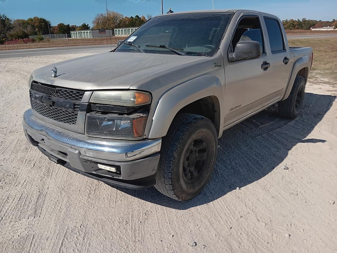 Image of Chevrolet Colorado Primary image