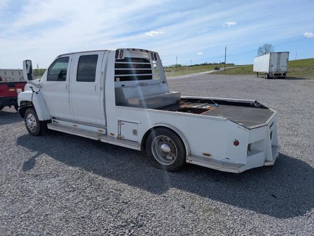 Image of Chevrolet C4500 equipment image 3