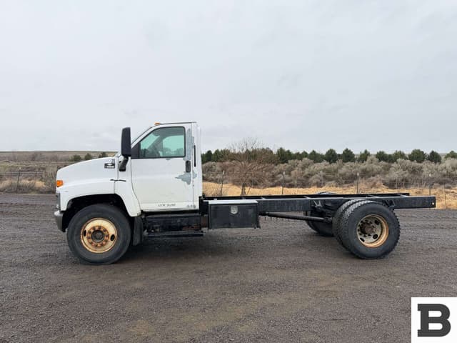 Image of Chevrolet Kodiak C6500 equipment image 1
