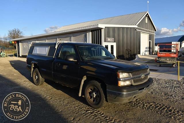 Image of Chevrolet 1500 equipment image 4