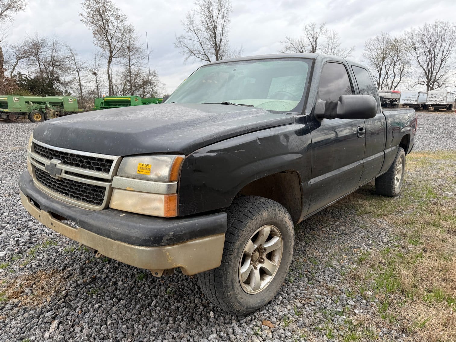 2005 Chevrolet 1500 Equipment Image0