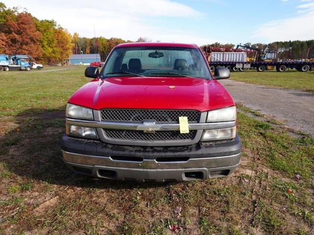 Image of Chevrolet 1500 equipment image 1