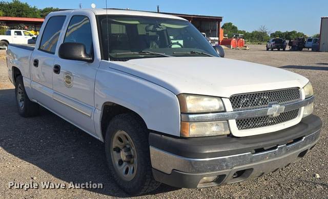 Image of Chevrolet 1500 equipment image 2