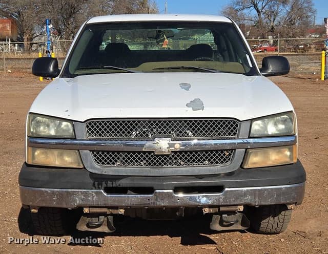 Image of Chevrolet 1500 equipment image 1