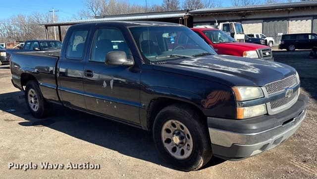 Image of Chevrolet 1500 equipment image 2
